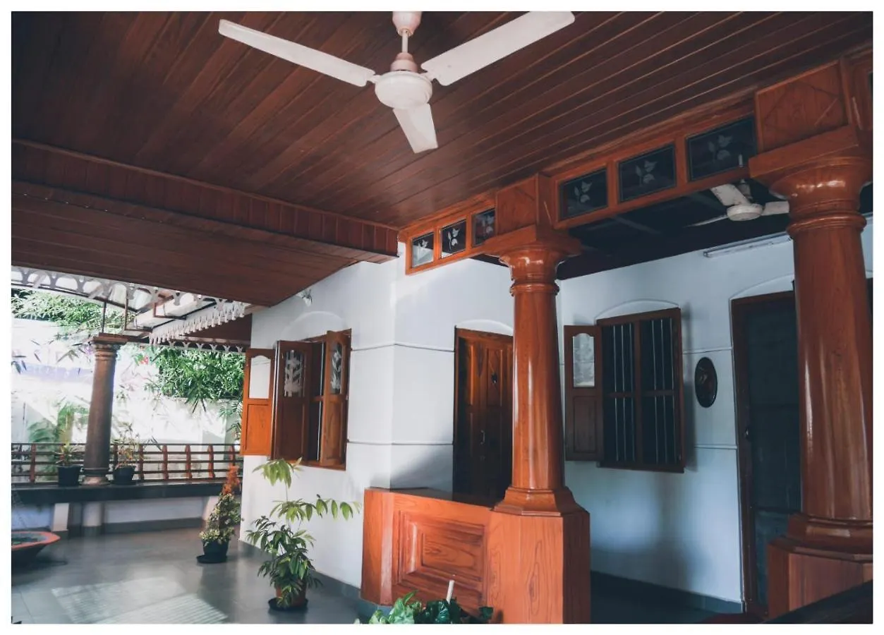 Homestay Mom&Pop Thyparambil Heritage Alappuzha India